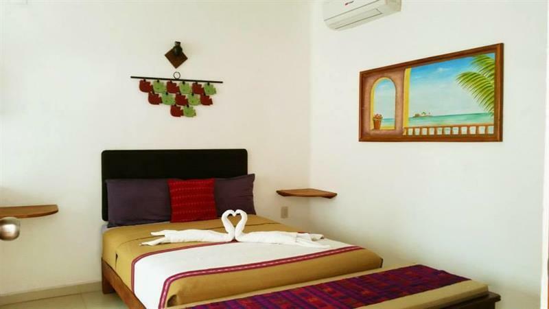 Lalora Hotel & Villas ซาน พาทริชิโอ เมลาเก ภายนอก รูปภาพ